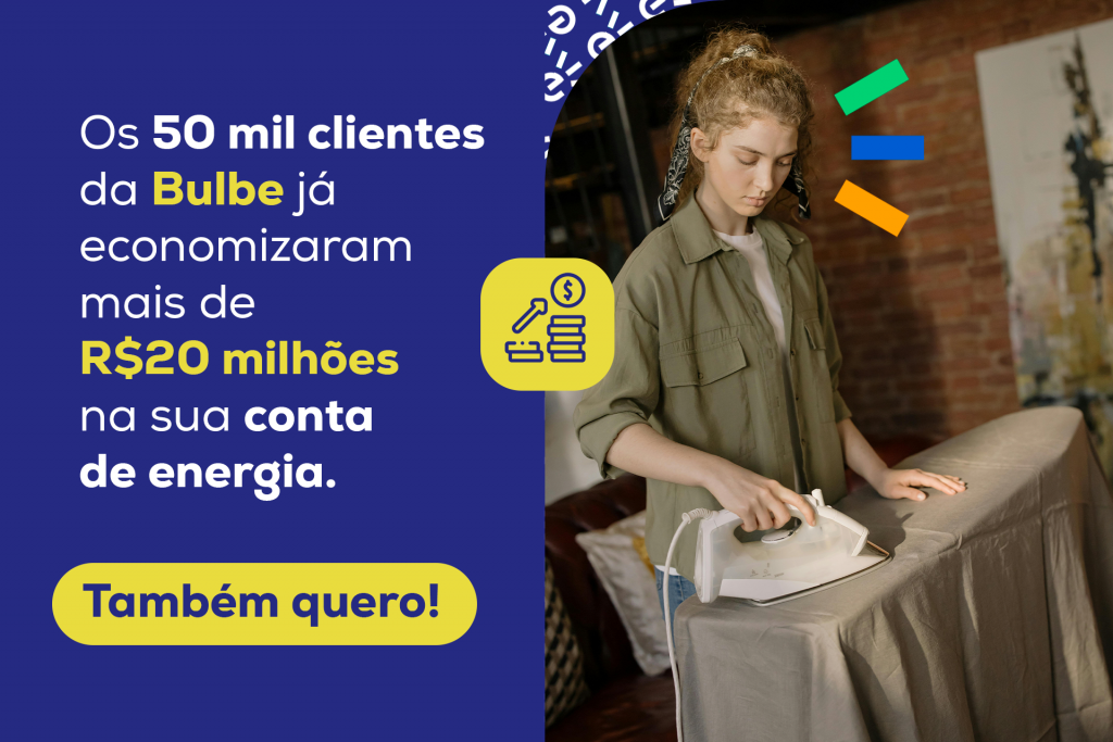 Mulher passando roupa, promovendo economia de energia e benefícios da Bulbe.