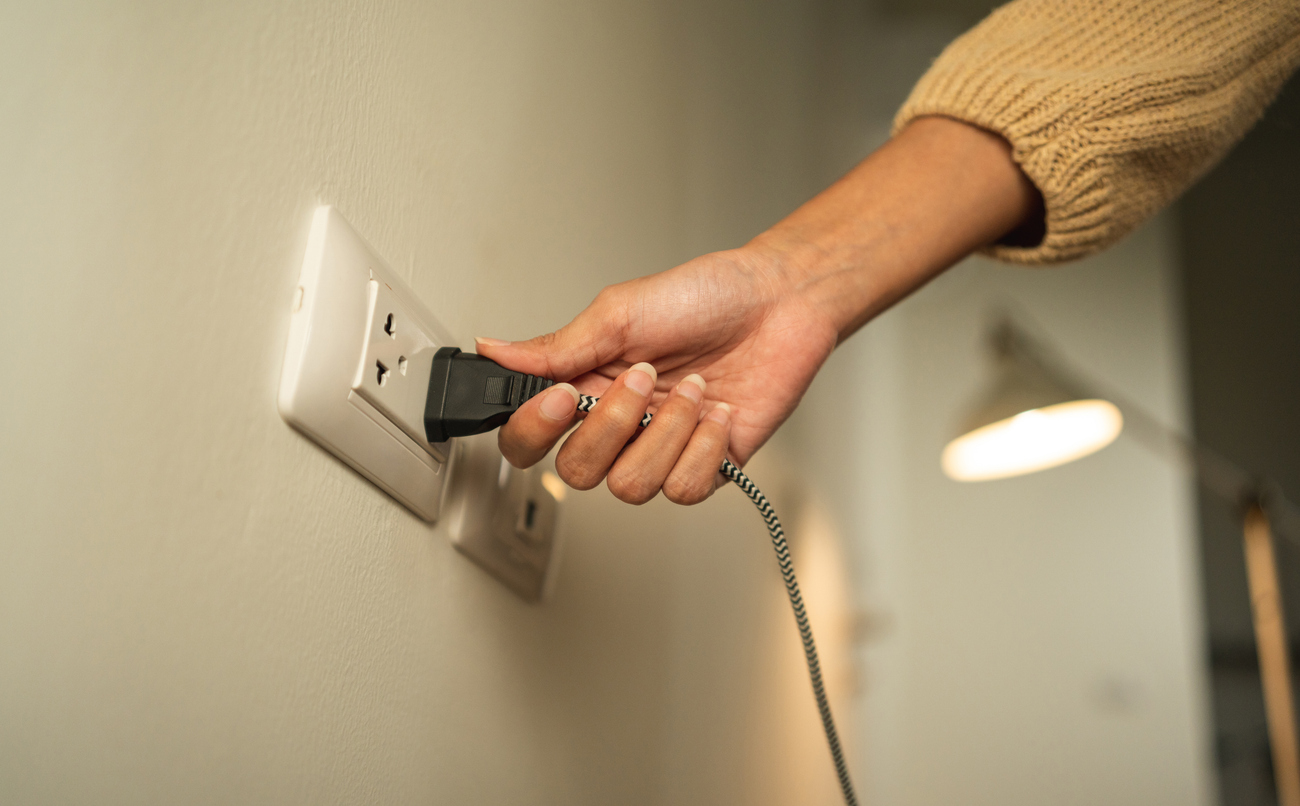 110 V ou 220 V: qual é melhor para sua casa e aparelhos elétricos?