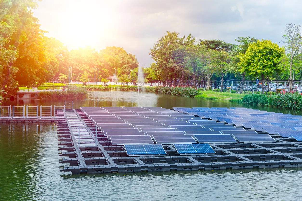 Tipos de energia solar: conheça as principais tecnologias e modelos